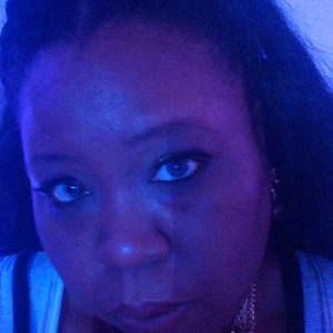 Meet your Posher, Yolanda